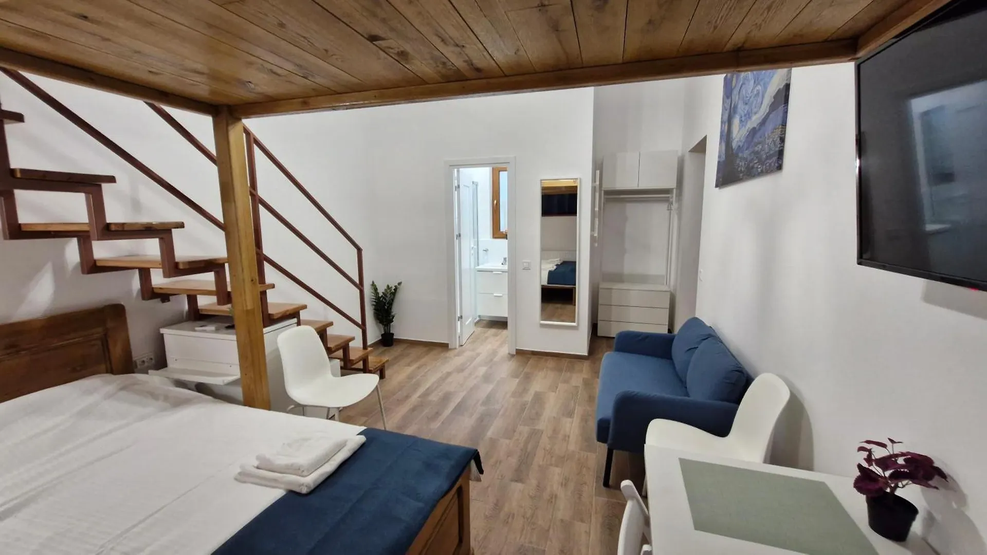 Cozy Old Town Apartment Eugen Carada Street Bucharest